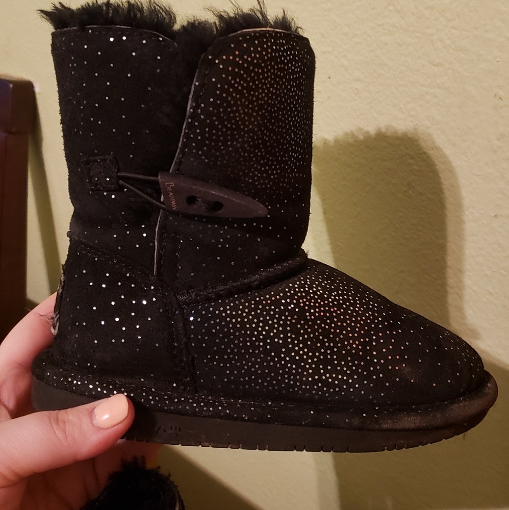 Bearpaws girls size 11